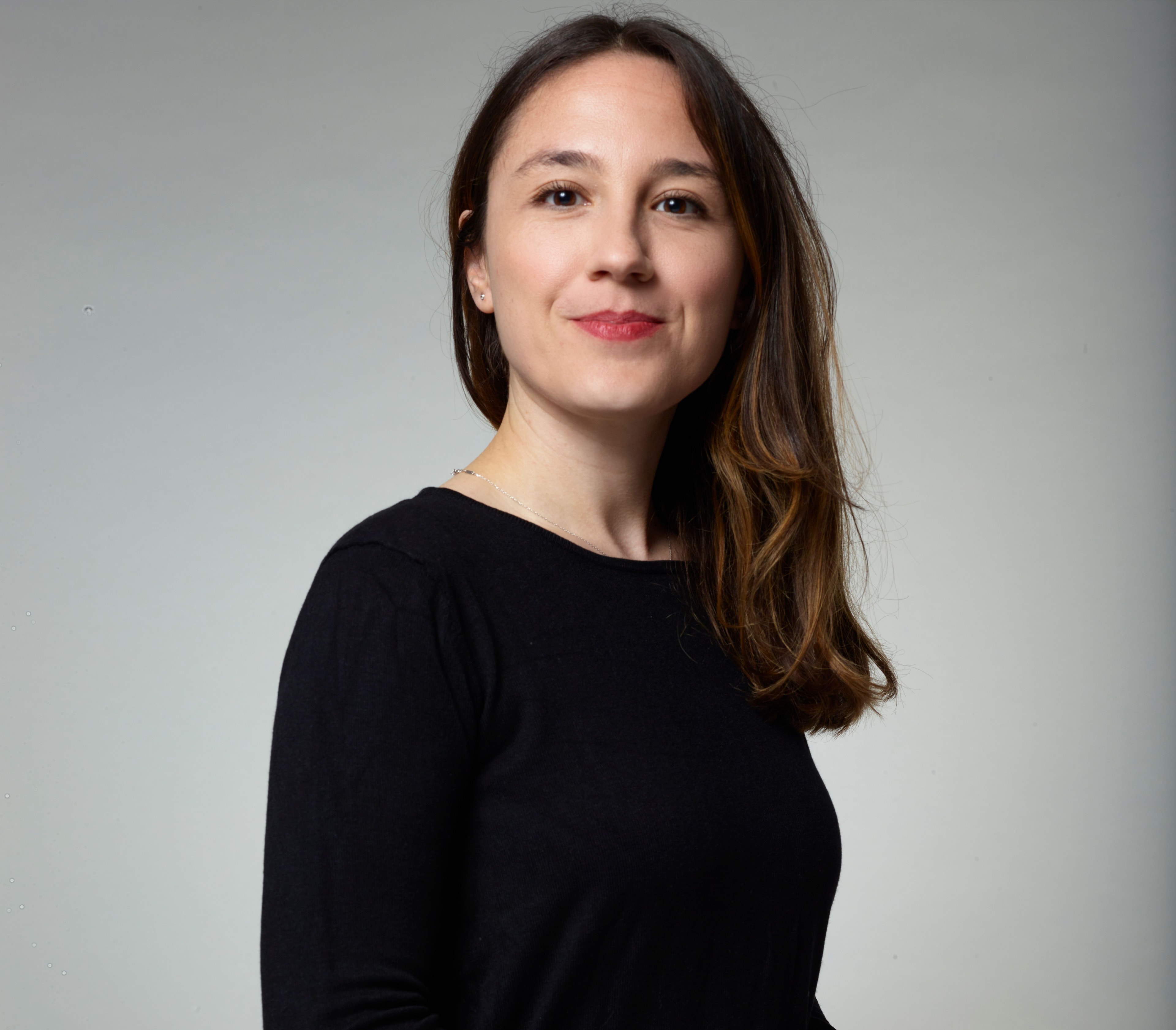 Eva Helesbeux.jpg